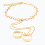 Gouden armband met hartjes en slotbedel