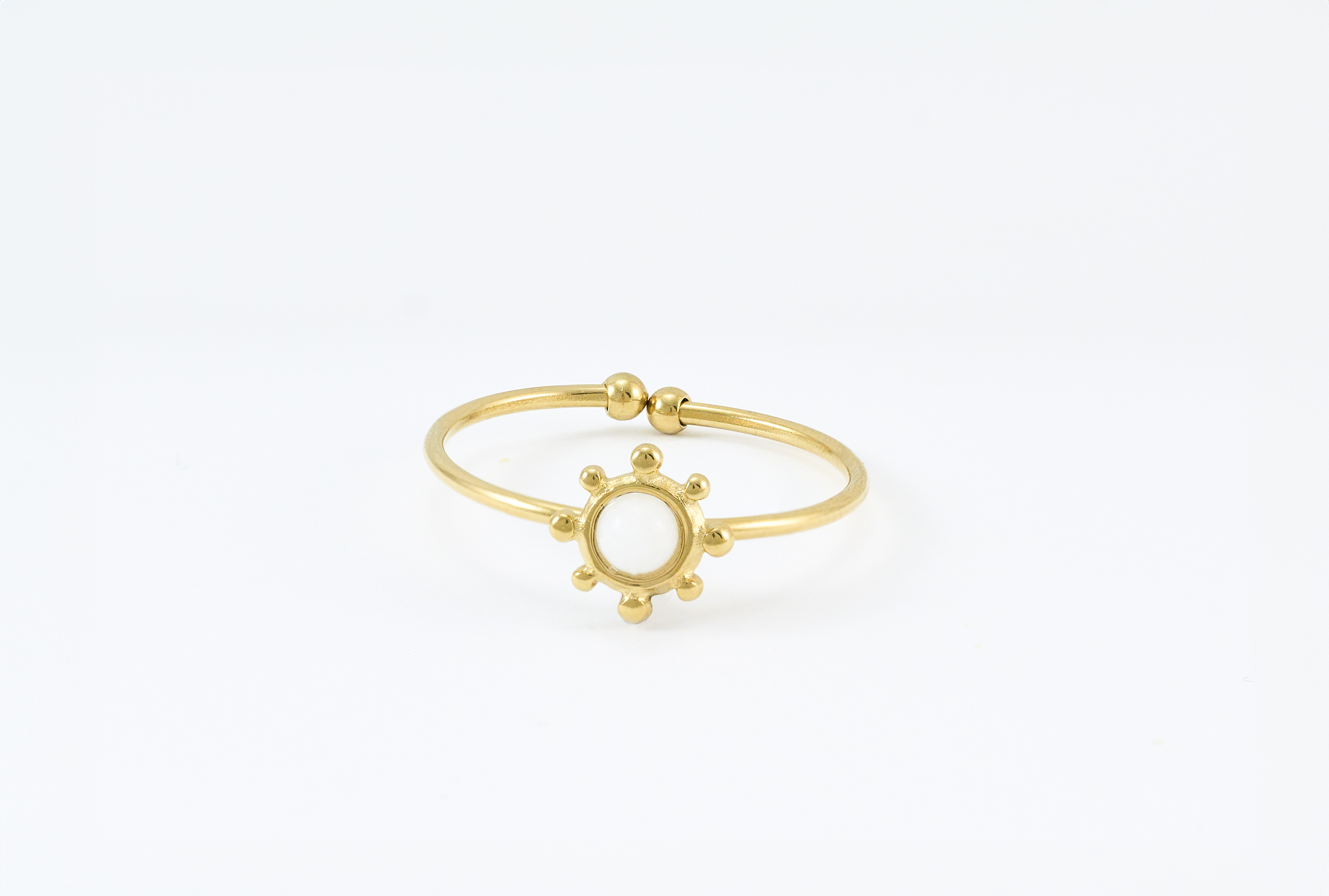 Gouden ring met zonnetje