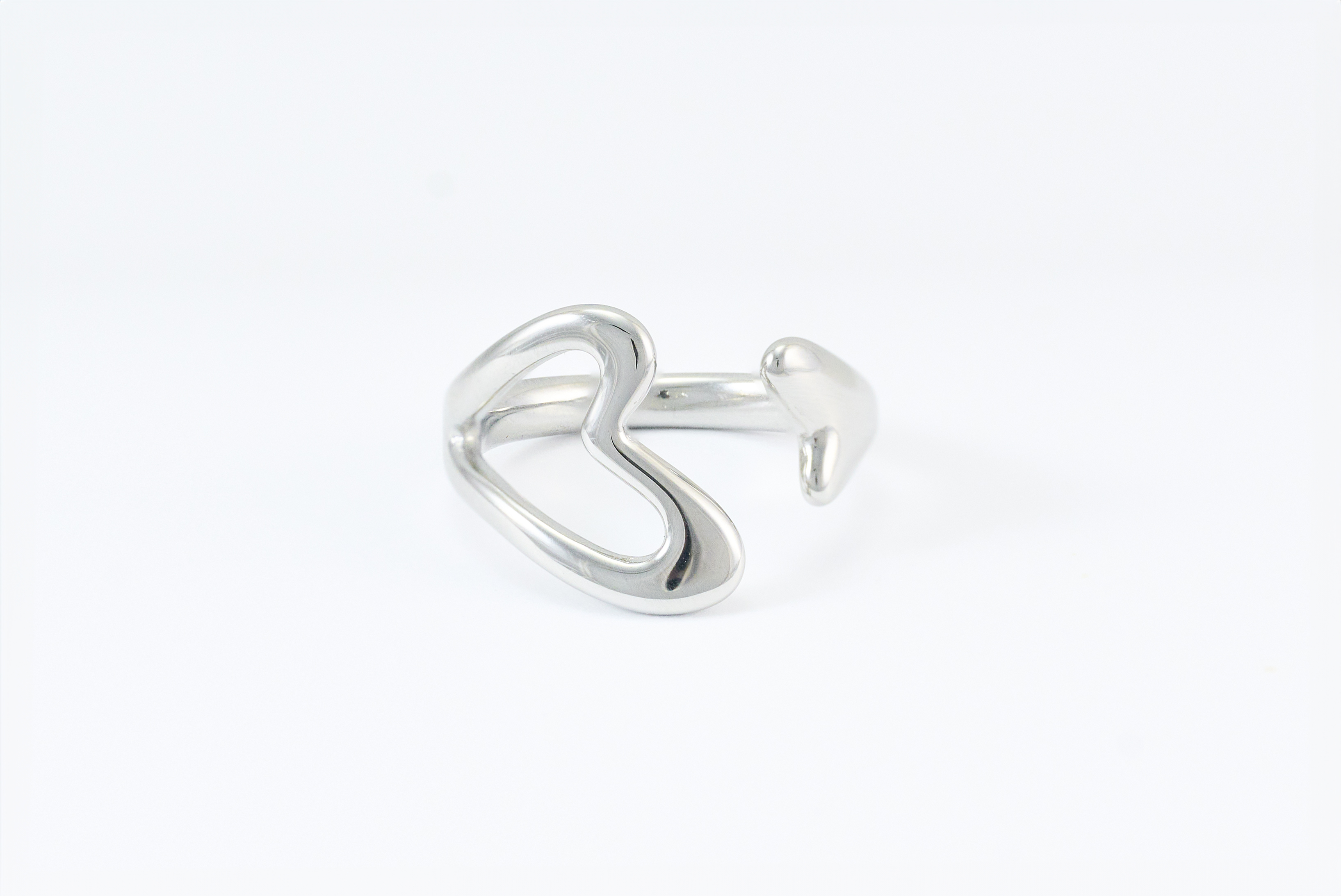 Zilveren ring met dubbele golfvorm