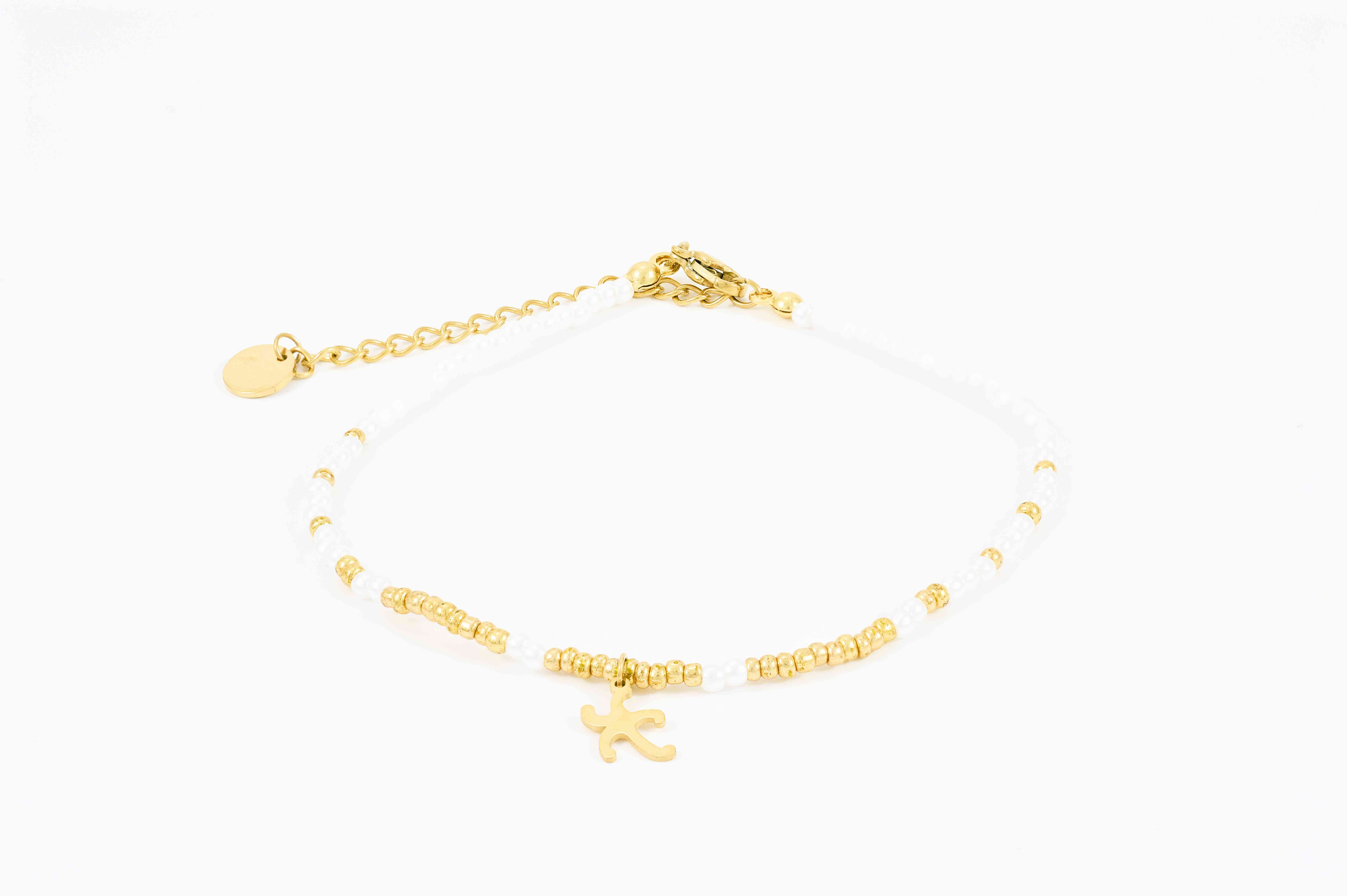 Gouden enkelband met delicate parels